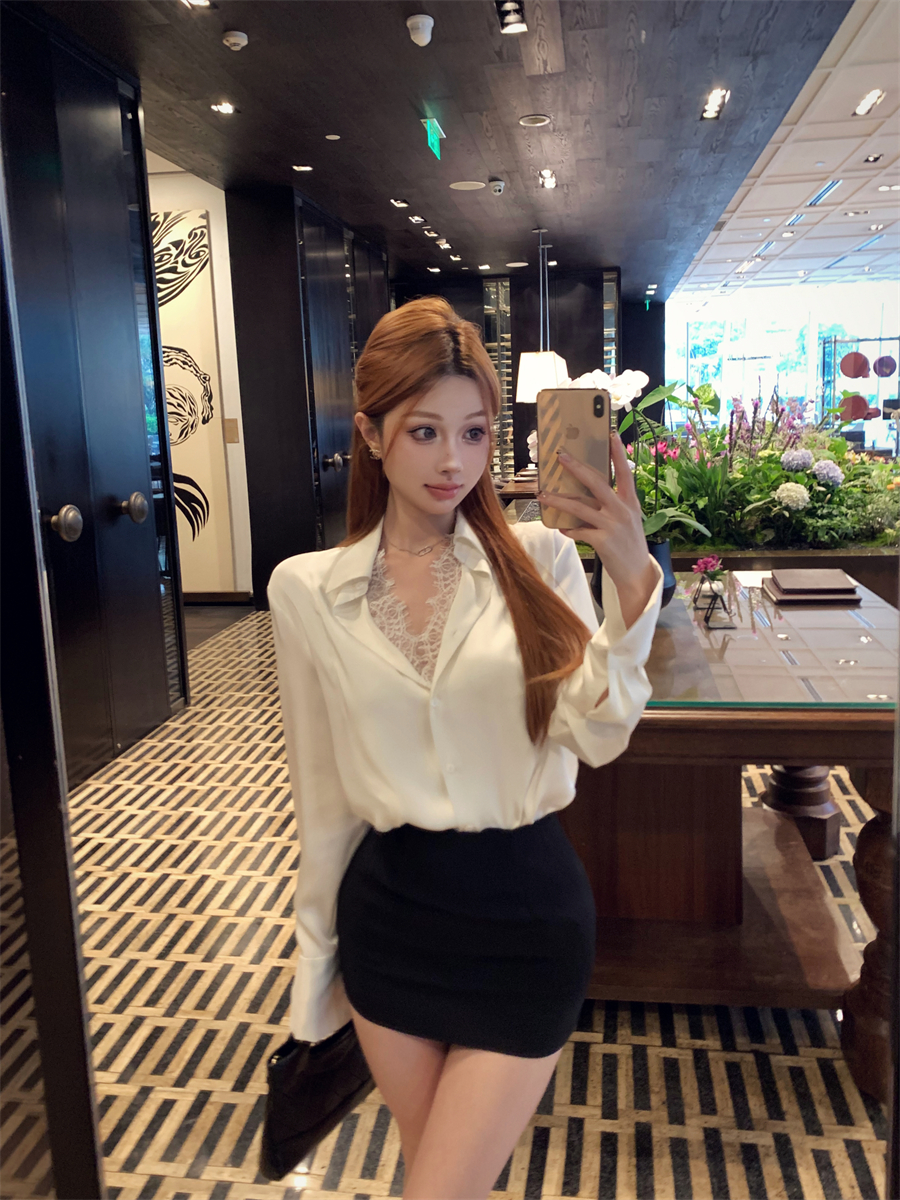 정가 실사 화이트 폴로 칼라 레이스 셔츠 품격 디자인 센스 다용도 루즈핏 긴팔 셔츠 맨위