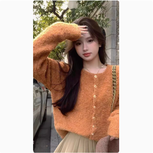 Soft and waxy bottoming sweater for women, 2024 autumn and winter style lazy style loose round neck knitted cardigan jacket