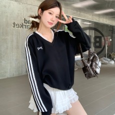 批发实价实拍黑色<b class='q'>卫衣</b>春秋季新款外套美式v领无帽宽松设计感长袖上衣