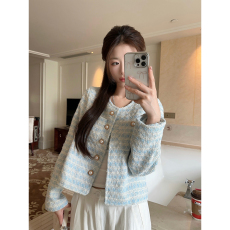 批发实拍实价~设计感小众法式名媛小香风短款小西装<b class='q'>外套</b>女秋<b class='q'>休闲</b>上衣