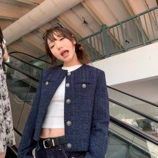 批发藏蓝色复古高级宽松<b class='q'>长袖</b>上衣休闲风气质潮流短款小香风开衫外套女