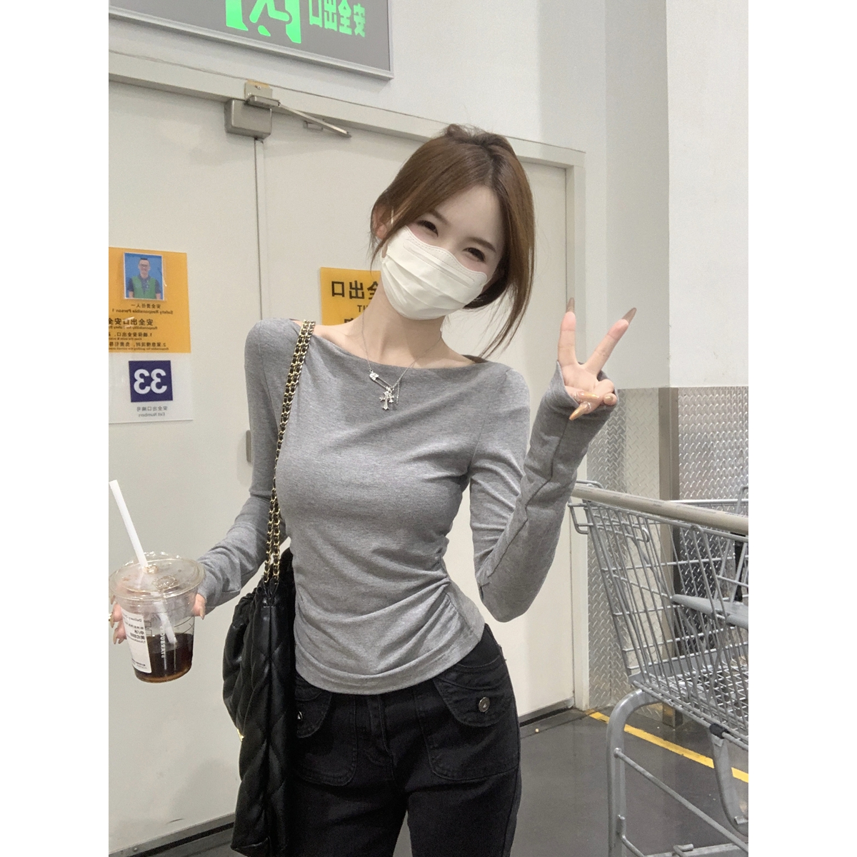 Actual shot of autumn and winter Korean style pure desire one-line collar pleated Tencel Lyocell solid color long-sleeved inner T-shirt top