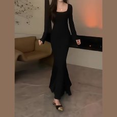 批发纯欲辣妹性感包臀连衣裙女早秋2026新款紧身显瘦长袖打底鱼尾长裙