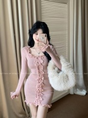 Sweet Lace Edge Dress for Women, Autumn/Winter, Pure Desire Style, Fitted and Slimming, Bustier Camisole Base, High-Waisted Short Skirt