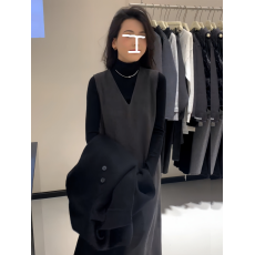 批发毛呢背心<b class='q'>连衣裙</b>女<b class='q'>春秋</b>新款高端法式复古气质v领外穿马甲背带裙子