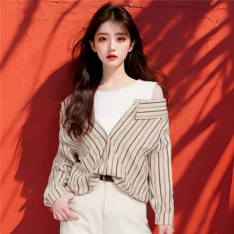 PF21601#条纹长袖衬衫女流行漂亮假两件露肩早秋女上衣女裝貨源服裝批發