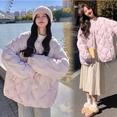 批发实拍~2025秋冬网红菱格羽绒棉服+针织连衣裙孕妇两件套