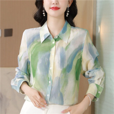 批发2025秋季新款中式水墨风印花真丝衬衫女长袖宽松减龄国风<b class='q'>雪纺上衣</b>