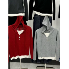 批发假两件连帽抽绳针织打底女<b class='q'>浙江</b>普苑毛衣<b class='q'>桐乡</b>高端嘉兴濮院羊毛衫