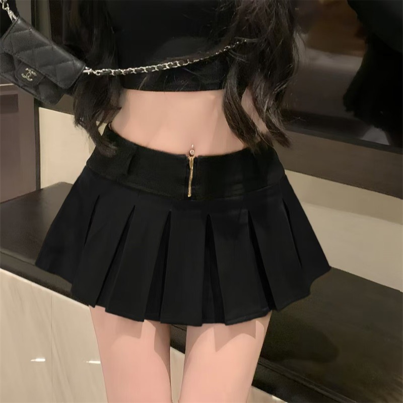 Real shot!  New Korean style PU leather fake two piece hot girl low waist belt slimming pleated mini skirt