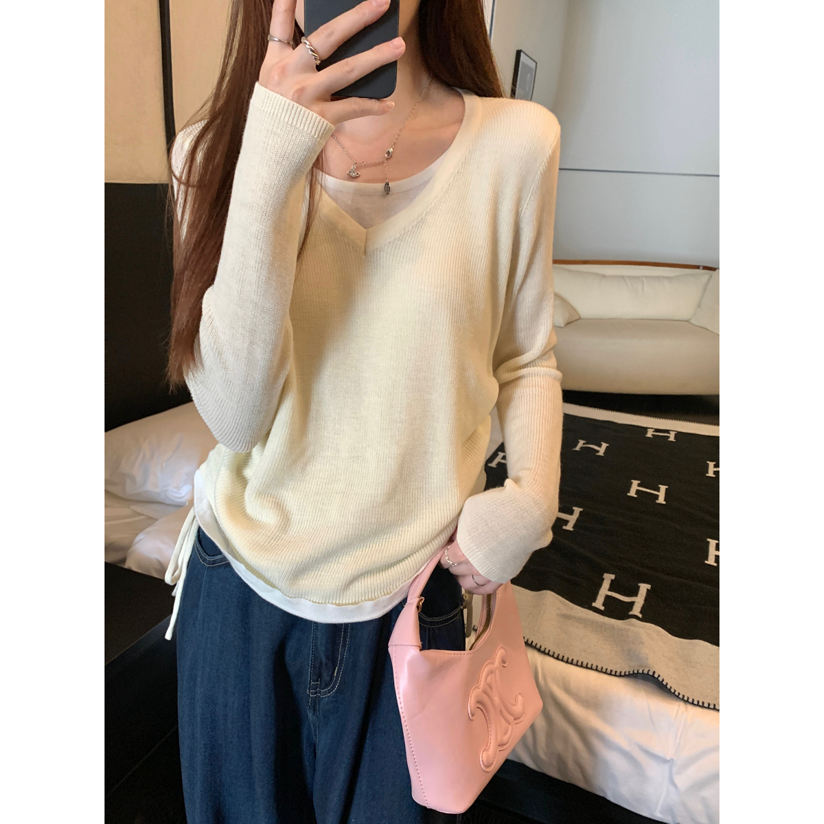 Real shot of autumn and winter Korean style loose contrasting color V-neck drawstring fake two-piece 6-piece wool knitted long-sleeved inner top