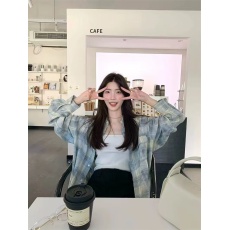 批发美式复古设计感<b class='q'>格子衬衫</b>女春秋2026新款休闲开衫防晒衬衣外套
