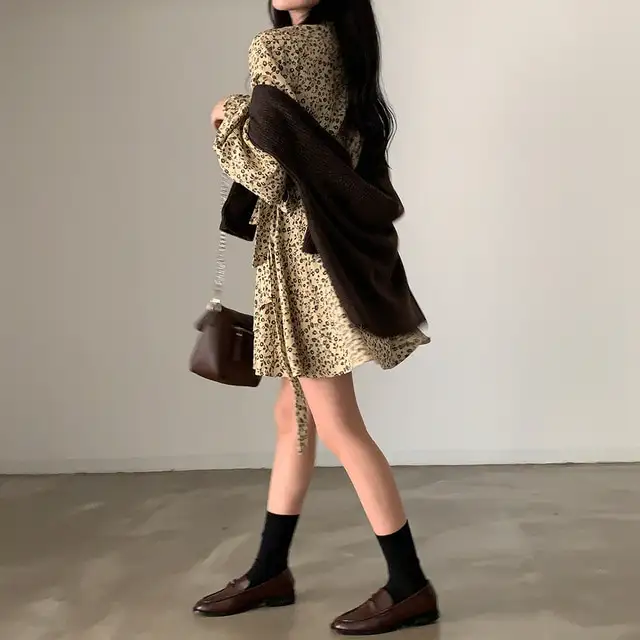 프리미엄 베이지/블랙 루즈핏 원피스 상세 이미지 19