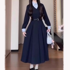 批发法式收腰显瘦格纹假两件长裙气质高级衬衫领设计感休闲A字<b class='q'>连衣裙</b>