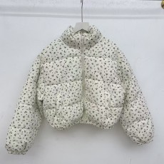 批发2024新款BF复古碎花设计感棉服外套女<b class='q'>冬</b>季ins宽松保暖面包服棉衣