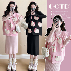 批发实拍~2024秋<b class='q'>冬</b>新款韩版时尚网红减龄卡通猫马甲+打底裙套装