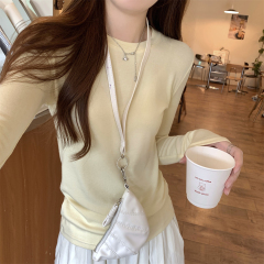 Real shot of autumn and winter Korean style round neck basic candy color temperament versatile long-sleeved inner T-shirt top for women