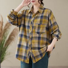 批发实拍宽松大码外搭衬衫<b class='q'>外套</b>休闲格子衬衣春季韩版格纹上衣女