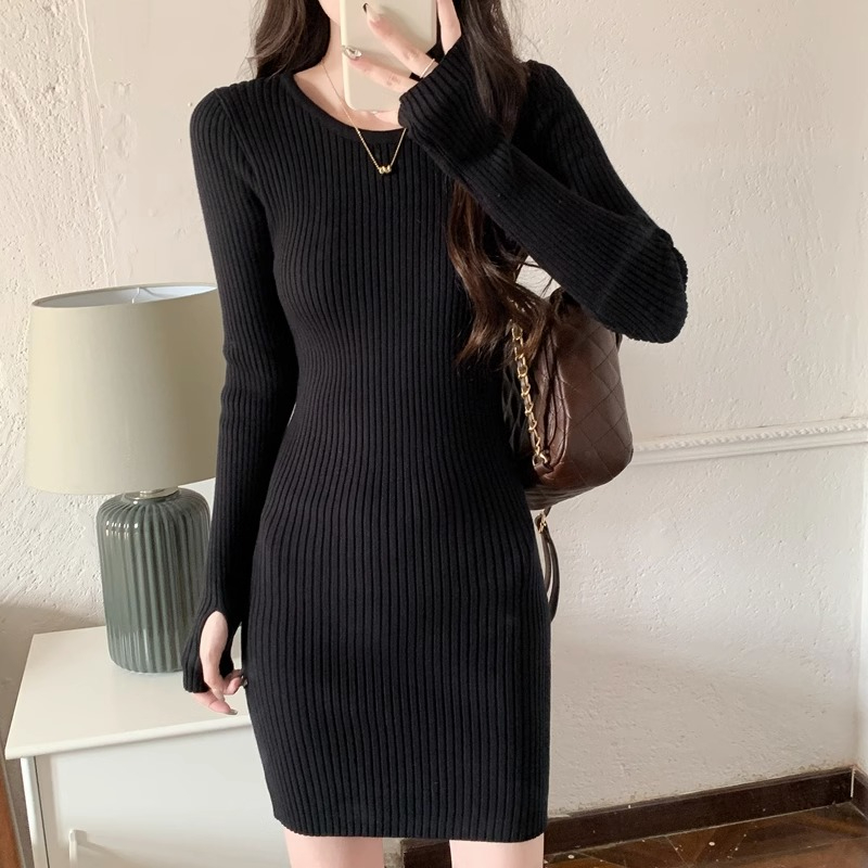 Korean chic autumn and winter French elegant round neck slim fit hip-hugging skirt elastic bottoming knitted dress for women