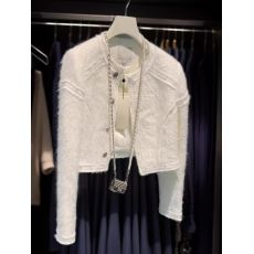 批发<b class='q'>专柜</b>撤回<b class='q'>正品</b><b class='q'>女装</b>剪标清仓捡漏小香风短款外套小个子高级白上衣女