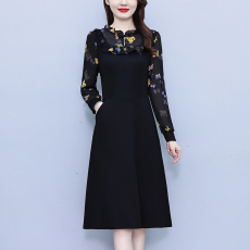 批发女装连衣裙2026<b class='q'>春</b>季新款气质复古显瘦时尚收腰裙子中年妈妈假两件
