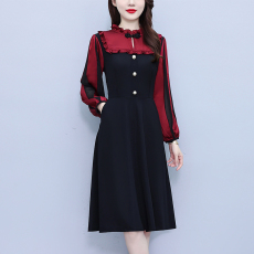 批发女装连衣裙2026秋季<b class='q'>新款</b>气质复古显瘦时尚收腰裙子中年妈妈假两件