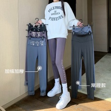 批发实拍实价字母印花鲨鱼皮打底<b class='q'>裤</b>女外穿九分小脚加绒瘦腿<b class='q'>压力</b>瑜伽<b class='q'>裤</b>