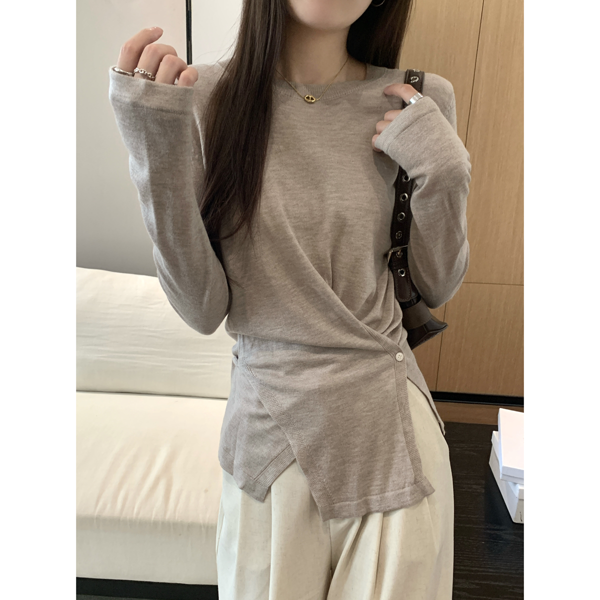 Real shot of autumn and winter Korean style temperament cross-shaped irregular button design 6 wool knitted long-sleeved bottoming top