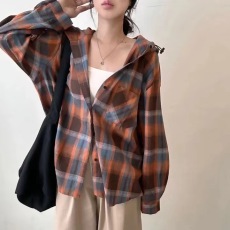 批发韩版春季连帽格子<b class='q'>衬衫</b>原宿风休闲大码宽松外套女长袖设计感上衣