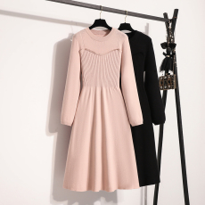 批发实拍大码女装2025秋<b class='q'>冬</b>新款针织连衣裙韩版显瘦中长款打底毛衣裙子