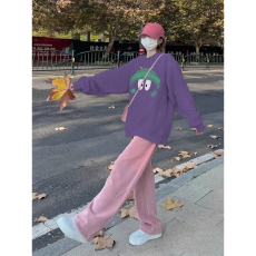 批发2024多巴胺外套秋冬穿搭一整套小个子港风松弛感卫衣阔腿裤两件套