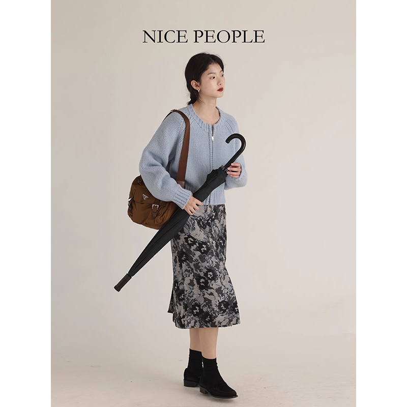 Nicepeople圆领粗针织开衫纯羊毛拉链毛衣外套女长袖纯色冬季针织