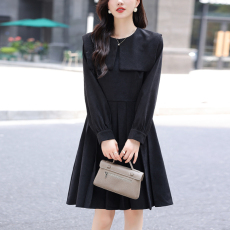 批发胖MM赫本风法式小黑裙2025秋季新款时尚简约宽松气质大码<b class='q'>连衣裙</b>女