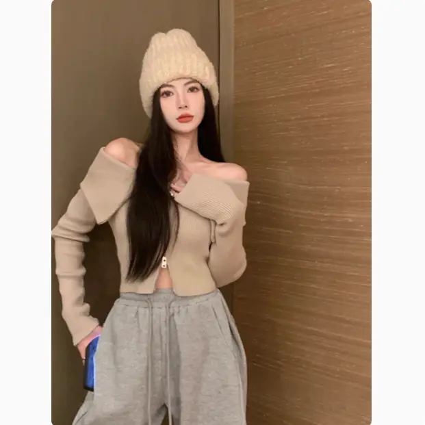 오프숄더 지퍼 니트 상세 이미지 4