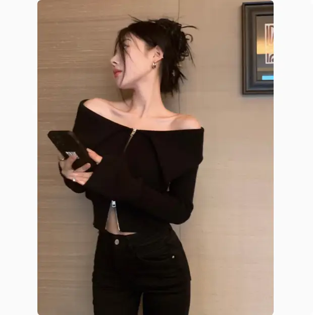 오프숄더 지퍼 니트 상세 이미지 5