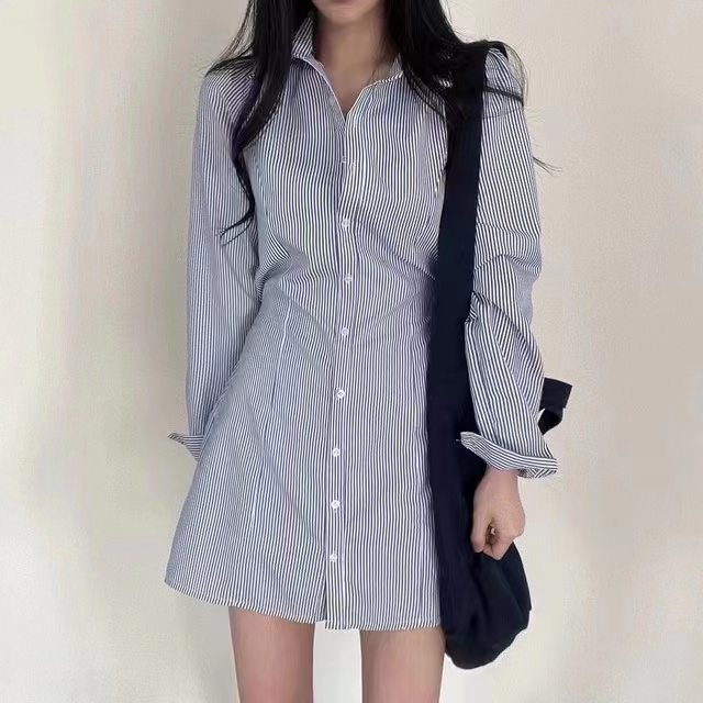 New age-reducing fresh striped slim shirt dress