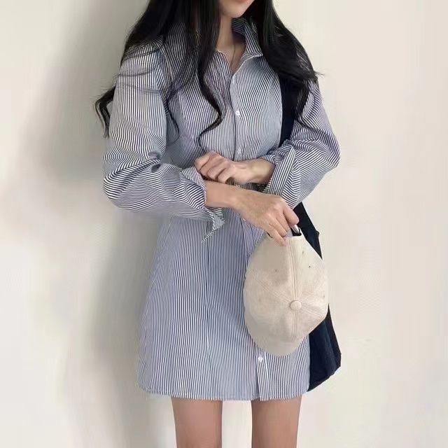 New age-reducing fresh striped slim shirt dress