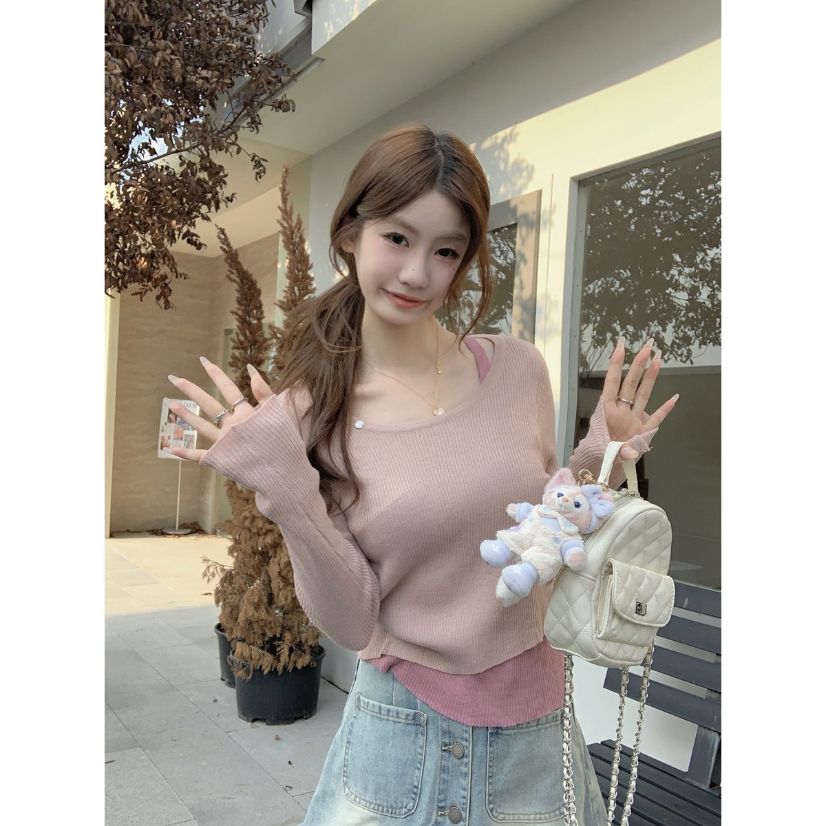 Real shot of autumn and winter Korean style contrasting color temperament white fake two-piece design 6 wool knitted long-sleeved bottoming top