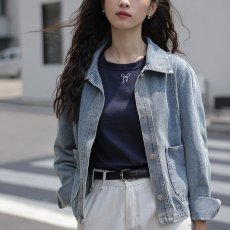 批发实拍2026春秋季新款韩系宽松翻领<b class='q'>牛仔</b>外套 短款小个子休闲上衣