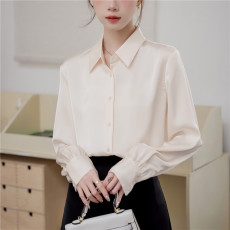 批发高光垂感缎面<b class='q'>衬衫女</b>2025新款翻领顺滑<b class='q'>长袖</b>气质上衣