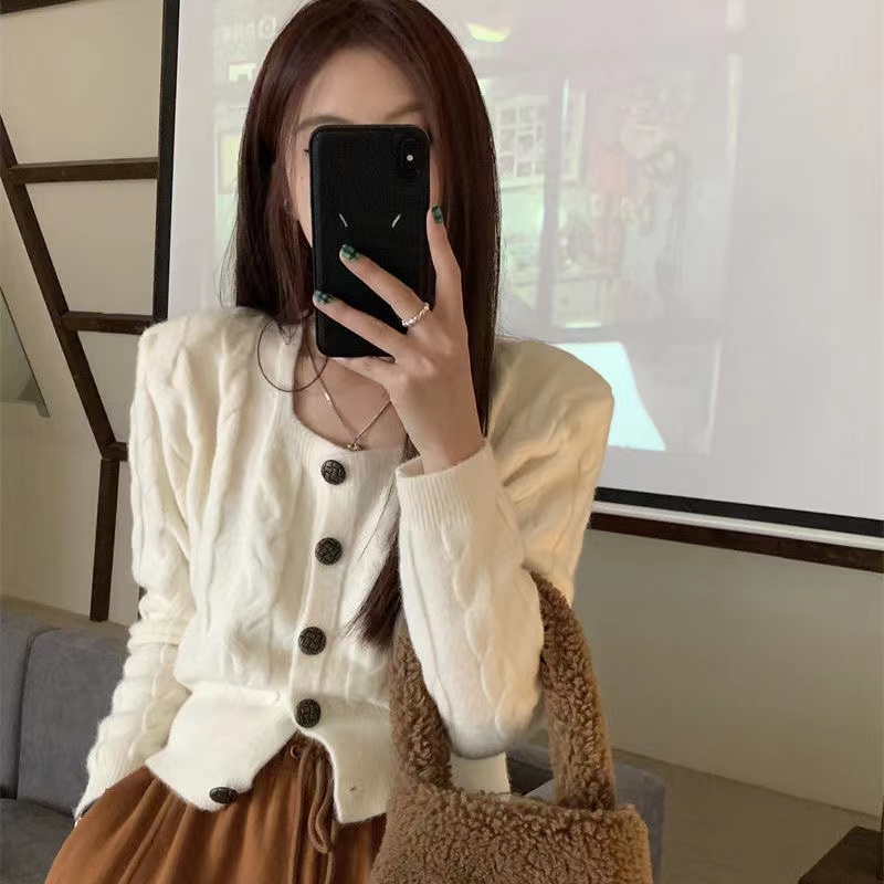 Korean style chic2024 autumn new retro button square neck sweater short cardigan women twist niche new style