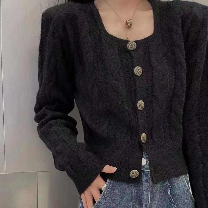 Korean style chic2024 autumn new retro button square neck sweater short cardigan women twist niche new style