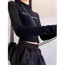 批发美式甜酷辣妹风<b class='q'>t</b><b class='q'>恤</b>女2024春秋运动长袖体恤修身短款正肩立领上衣