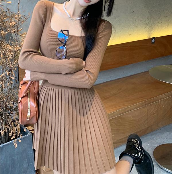 French style minimalist style square collar sweet and spicy knitted dress autumn and winter new slim fit waist slimming inner skirt