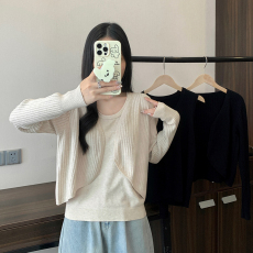 批发实拍2024秋季新款针织毛衣女大码百搭休闲上衣大码女装