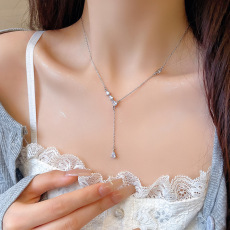 批发轻奢小众高级感精致锆石项链ins潮百搭气质水滴形锁骨链网红颈链