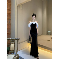 批发实拍实价 金丝绒一字领修身显瘦礼服连衣裙长款<b class='q'>齐</b><b class='q'>地</b>有胸垫