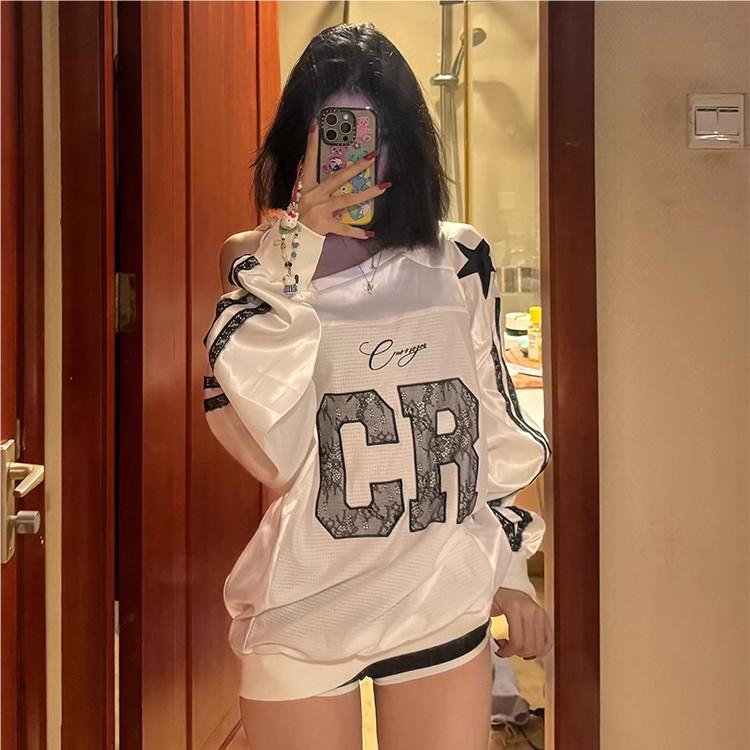 2024 autumn American retro simple loose slimming oblique shoulder strap niche heavy industry embroidered logo jersey sweatshirt