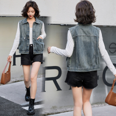 批发复古港风牛仔马夹女短款春秋2026新款大口袋无袖背心坎肩外套