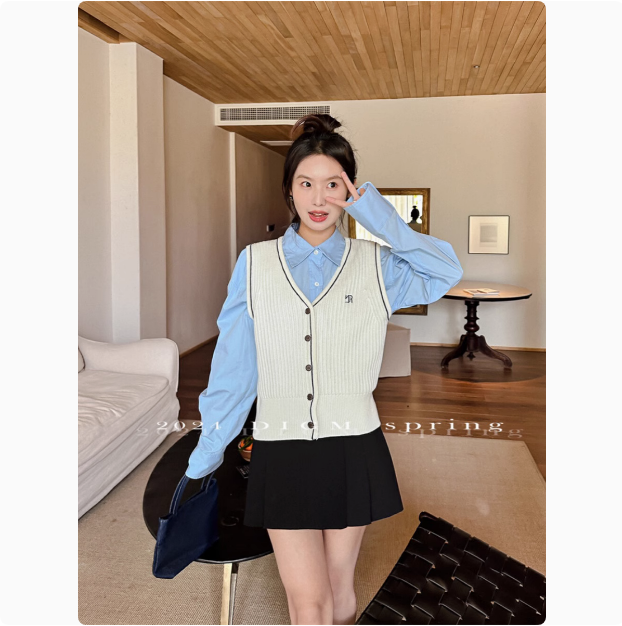 College style simple single-breasted V-neck vest for women early spring new style contrasting color design slimming stacked vest